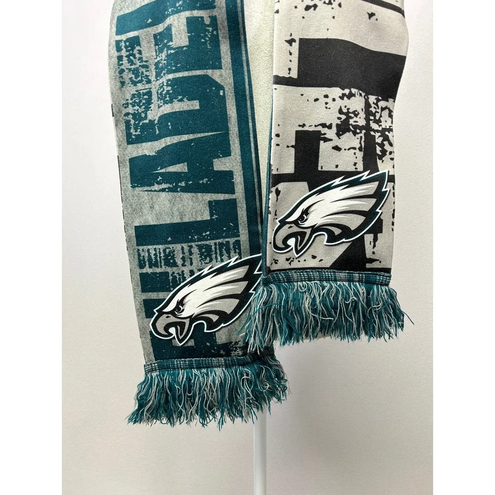 Gameday NFL Philadelphia Eagles Unisex OS‎ Green Silver Knit Fringed Fan Scarf